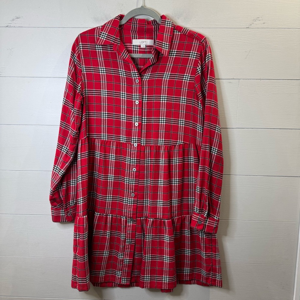 LOFT Women's Red Plaid Tiered Shirtdress Size Small